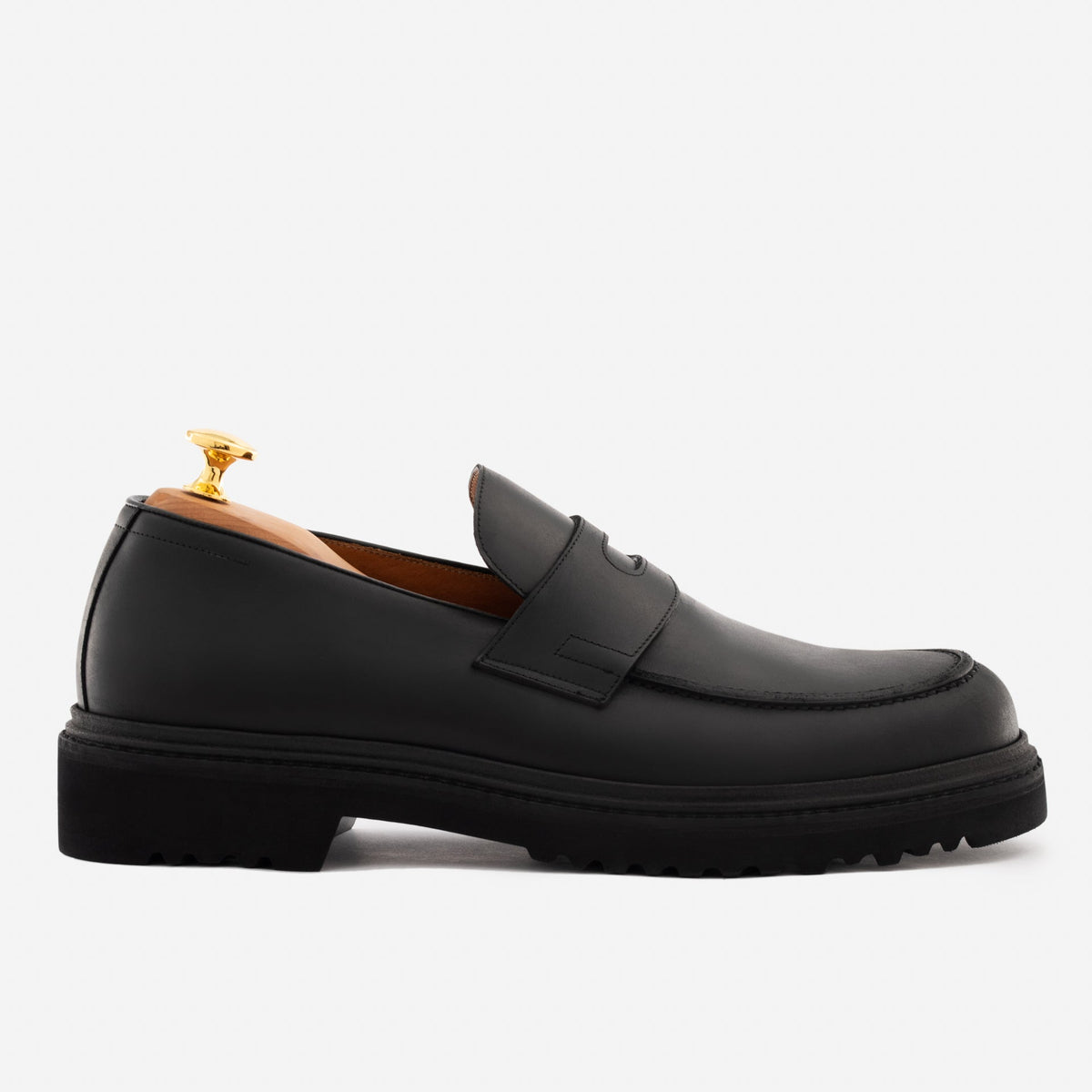 Anatomy of the Fuentes Loafer in Pull-Up Leather