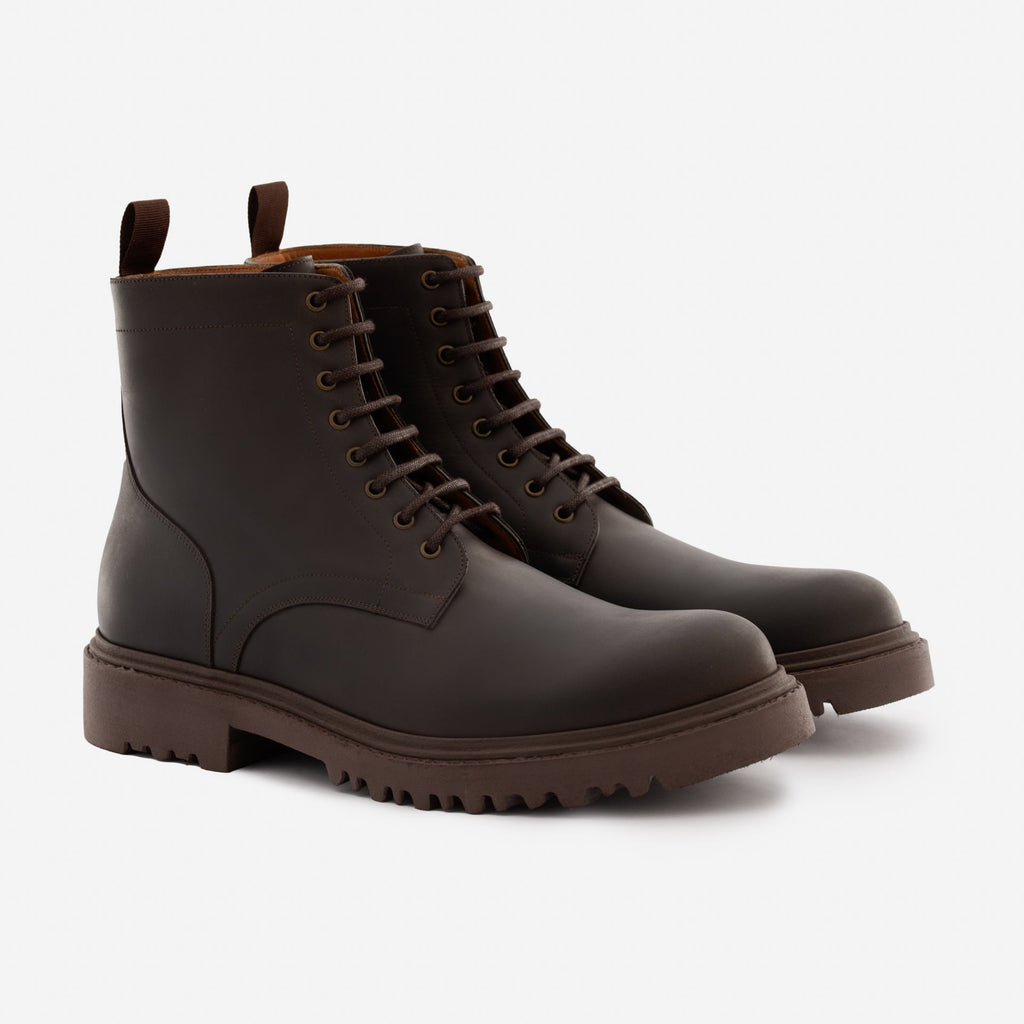 Botas Mercer para Homem – Conforto e Estilo em Pele Pull-Up Premium
